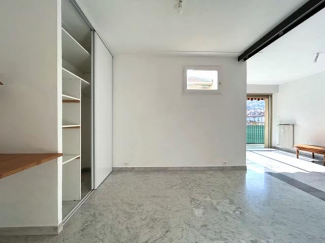 APPARTEMENT STUDIO T1 BIS - LIBÉRATION - BOULEVARD  AUGUSTE RAYNAUD NICE 