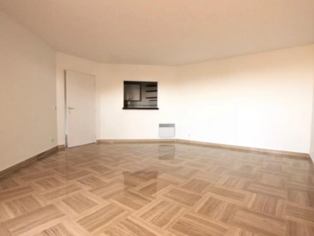 APPARTEMENT 2 PIÈCES NICE OUEST QUARTIER CORNICHE FLEURIE NICE 