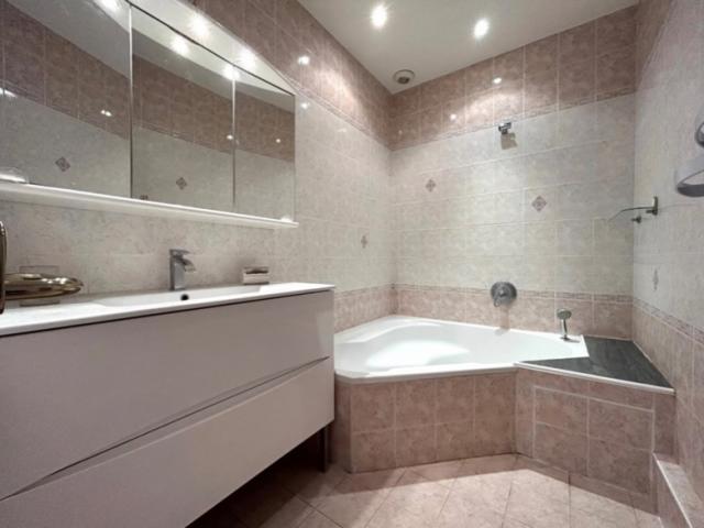 APPARTEMENT 4PIÈCES MEUBLÉ QUARTIER NICE OUEST, ROUTE DE BELLET NICE