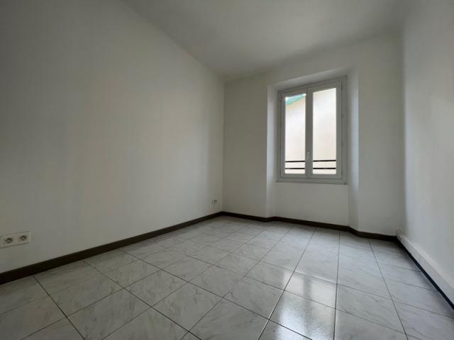 APPARTEMENT 2 PIÈCES NICE OUEST QUARTIER CARRAS CALIFORNIE NICE 