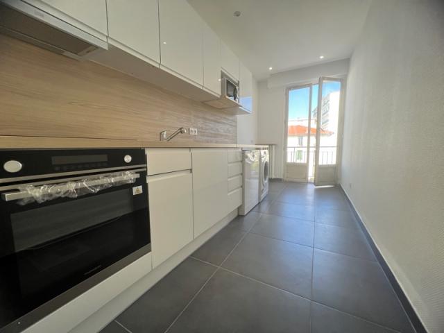 2P - APPARTEMENT DEUX PIÈCES RÉNOVÉ - NICE OUEST - QUARTIER FERBER 