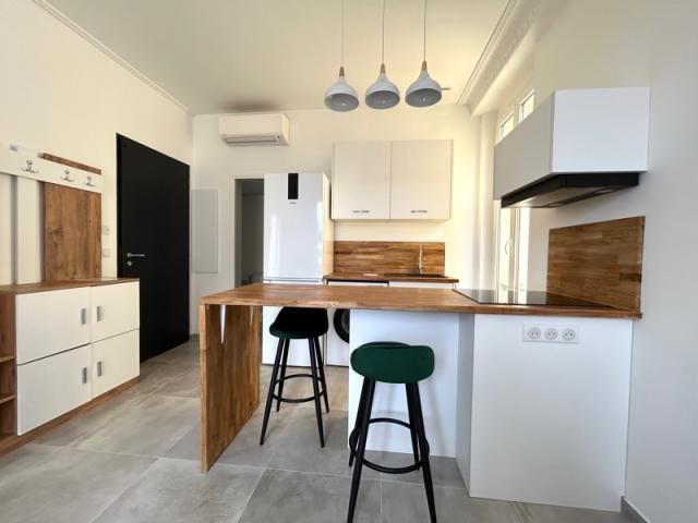 APPARTEMENT STUDIO 1 PIÈCE NICE OUEST AVENUE SAINT AUGUSTIN 