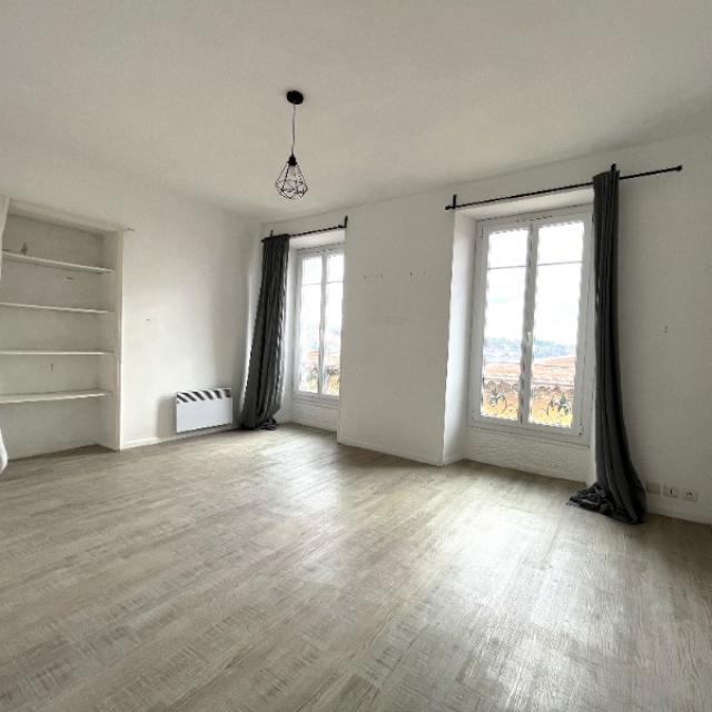 2-3 PIECES  - VIEUX VILLEFRANCHE