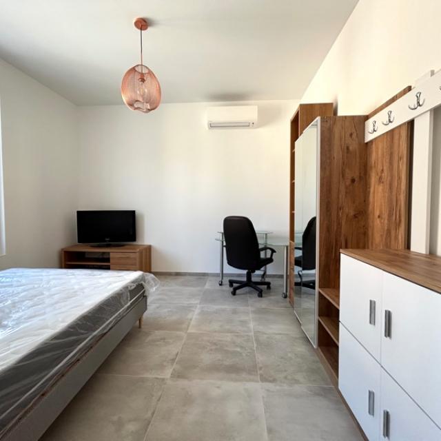 APPARTEMENT STUDIO 1 PIÈCES NICE OUEST AVENUE SAINT AUGUSTIN